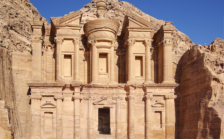 Petra – Viaggio intorno alla capitale dei Nabatei